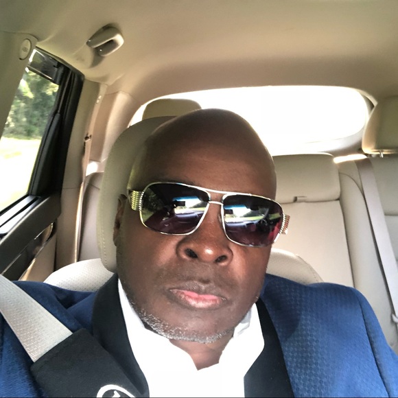 Meet your Posher, Tony - Picture 1 of 1